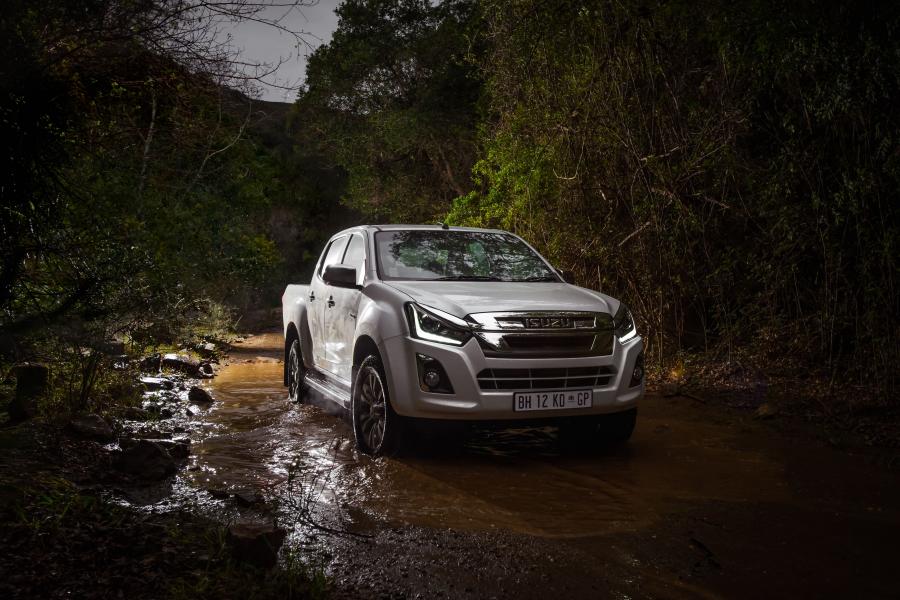  Isuzu D-Max LX Double Cab 2018 года  (ZA) (фото 31 из 37)